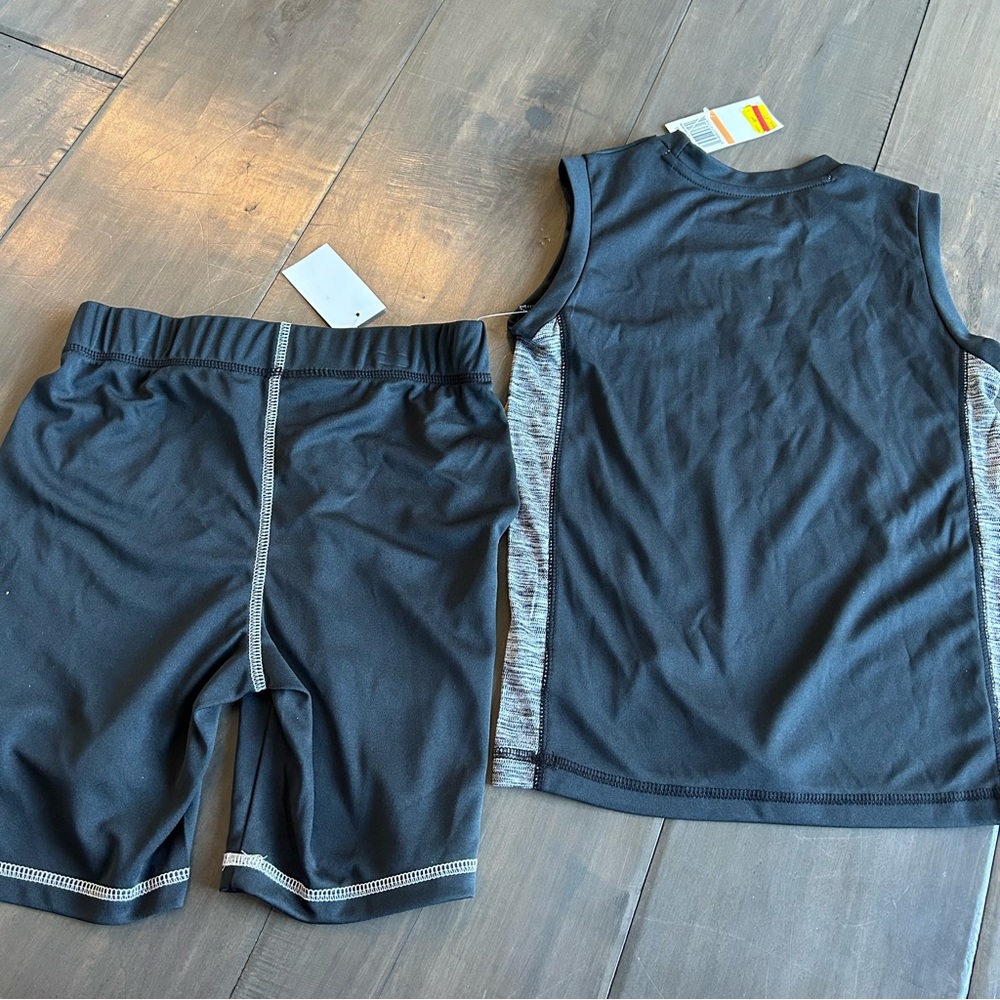 NWT Minecraft set - Picture 4 of 4